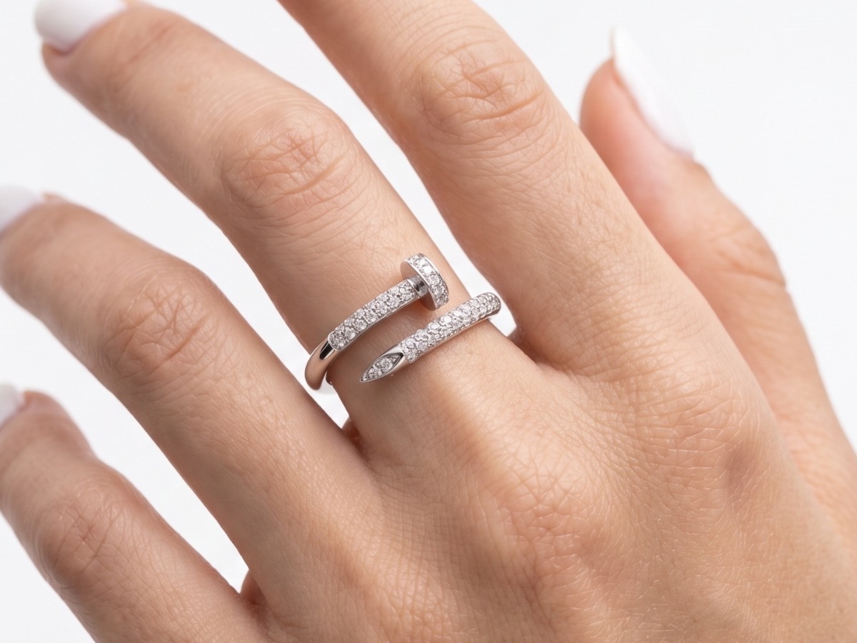 Anillo Cartier Clavo